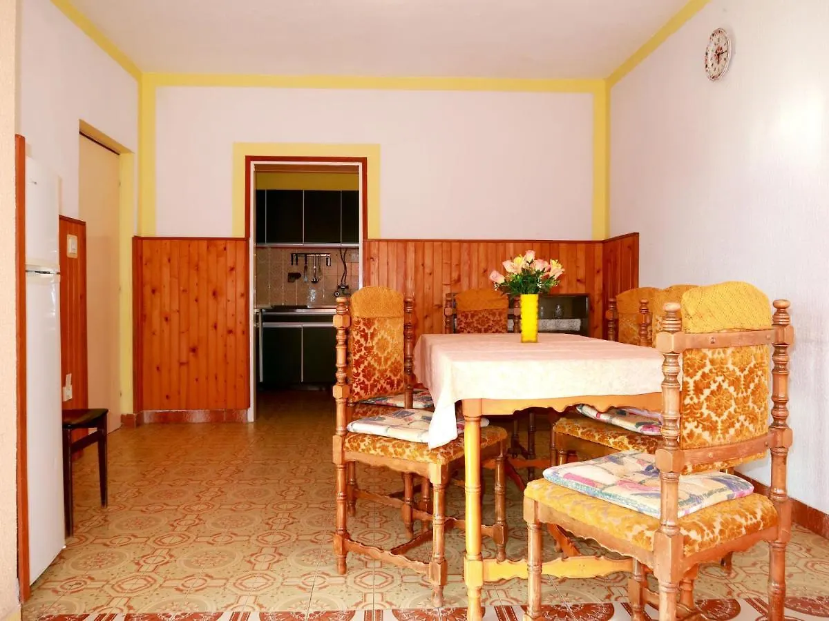 Apartment Filip - Rab405 By Interhome Kampor Hırvatistan